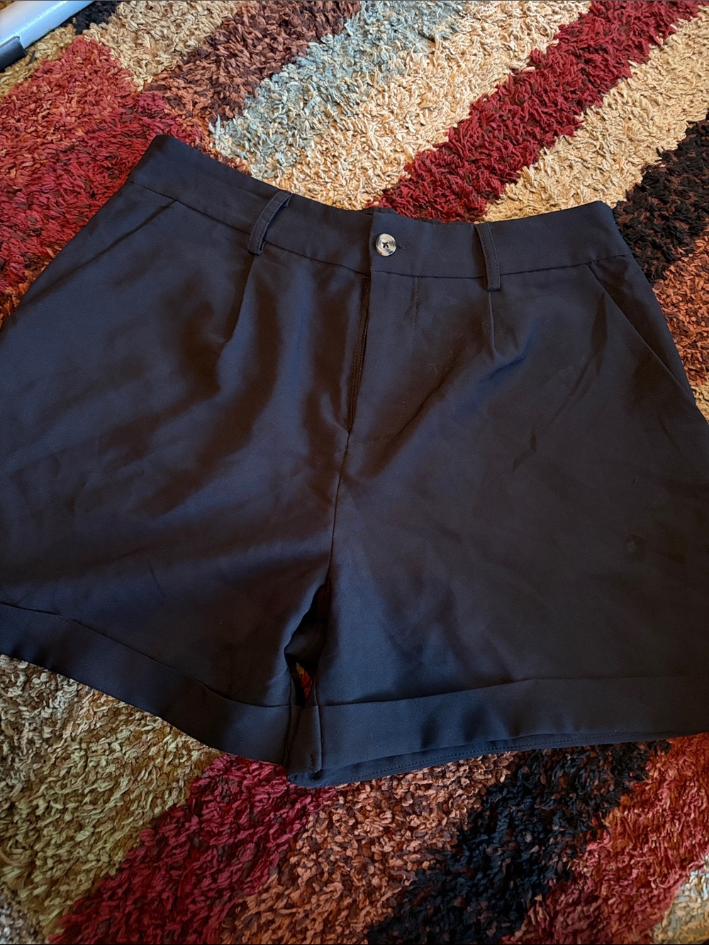 Steve Madden Black Tailored Cuffed Bermuda Shorts